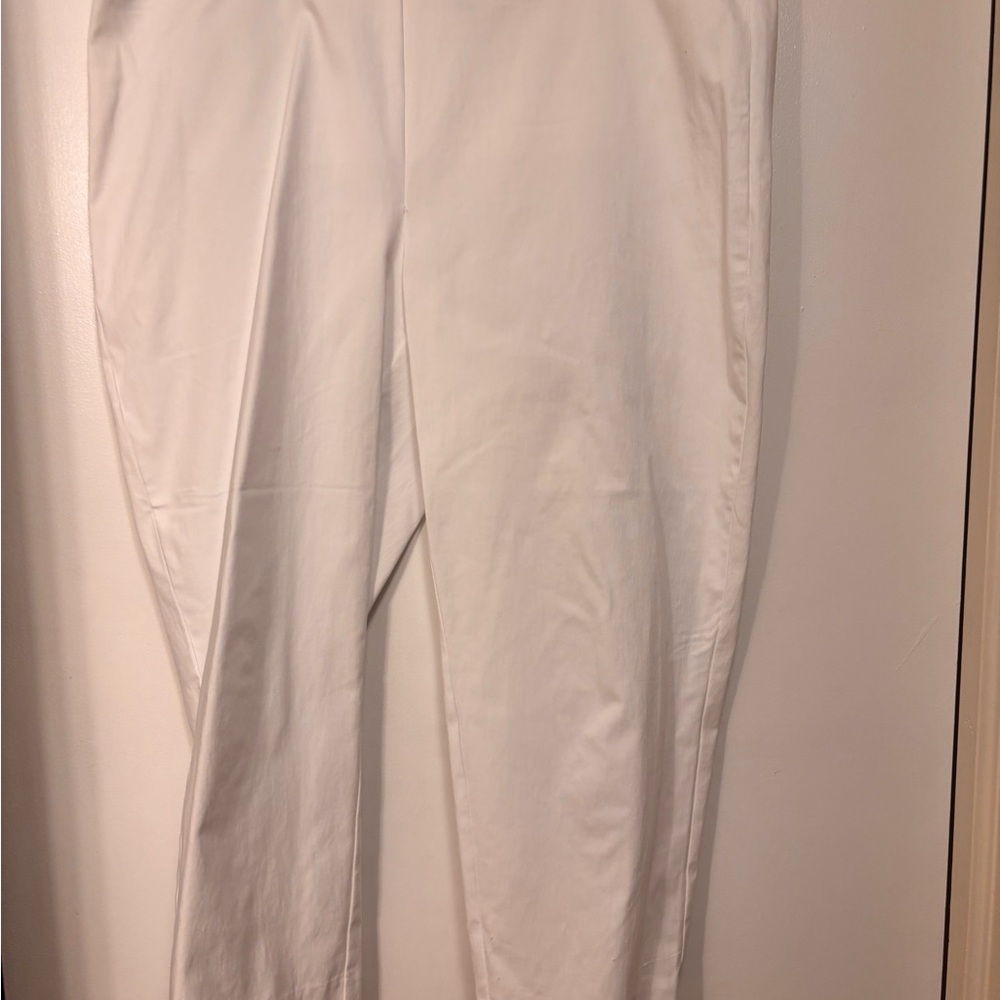 INC International Concepts White Cropped Ankle Pants